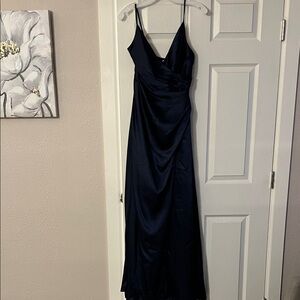 Elegant Navy Blue Evening Gown